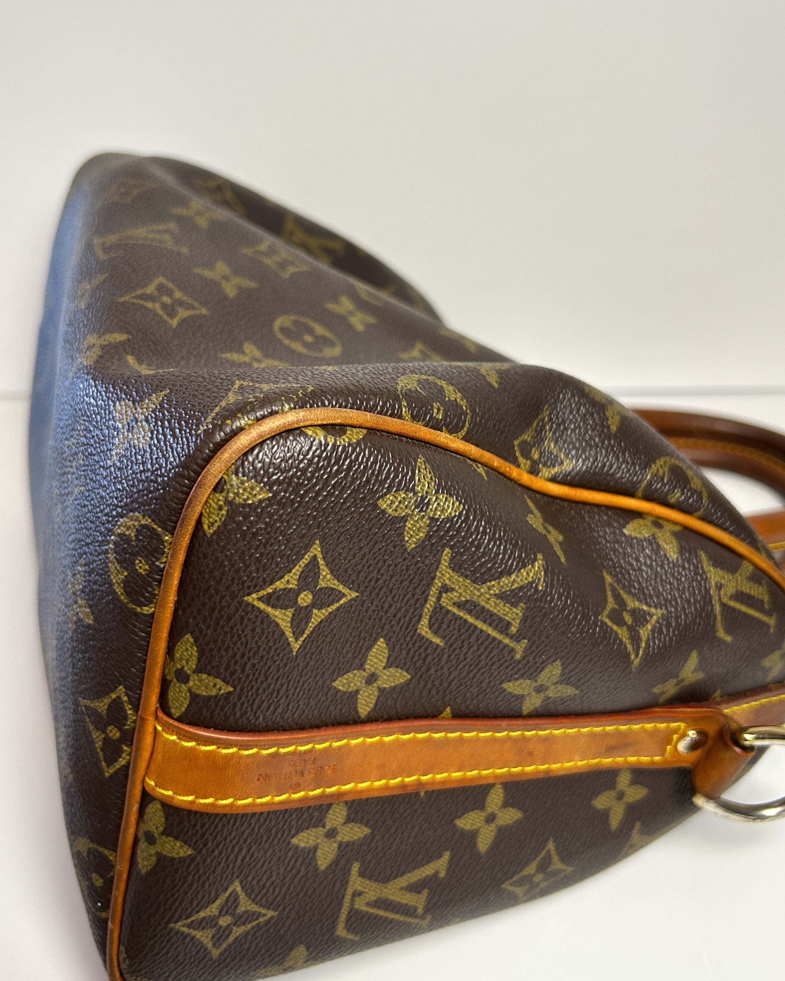 Louis Vuitton Speedy 25