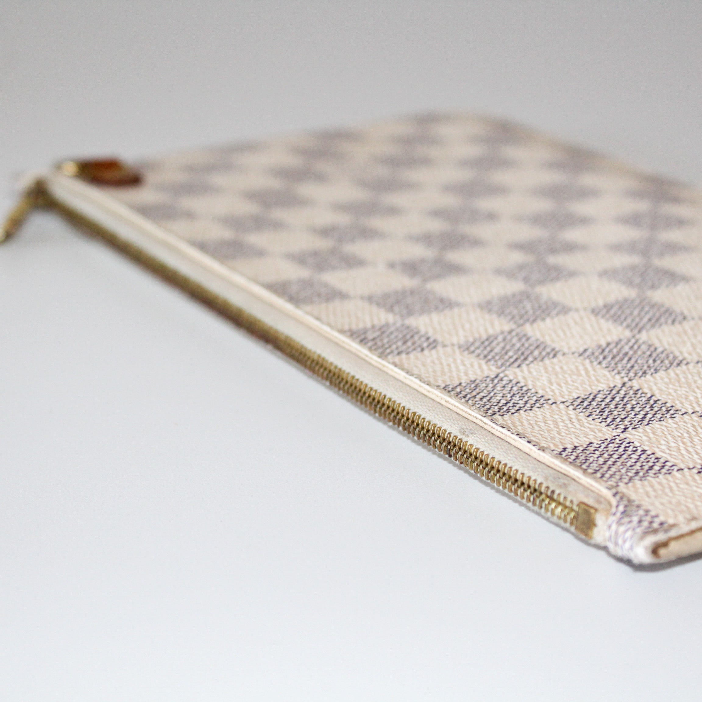 LV Damier Azur