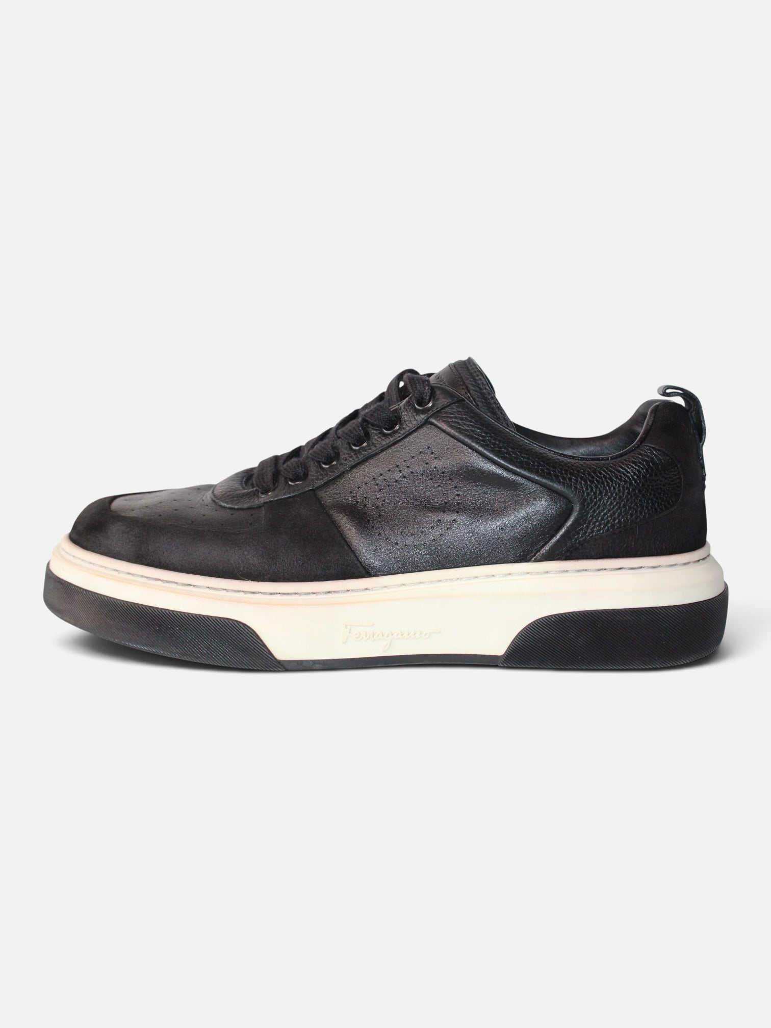 Tenis Hibiscx's Archive Salvatore Ferragamo de corte bajo en piel negra y gamuza con suela de plataforma bicolor